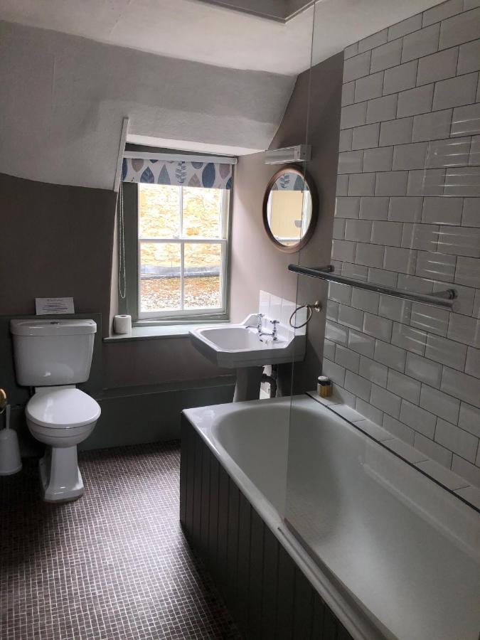 The Golden Pheasant Hotel Burford Luaran gambar