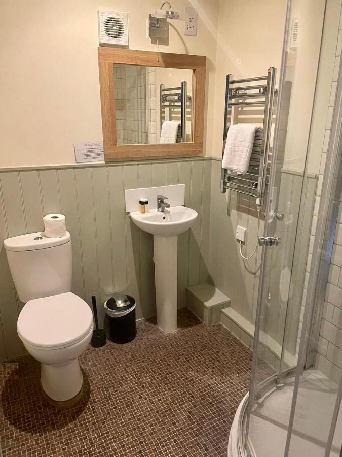 The Golden Pheasant Hotel Burford Luaran gambar