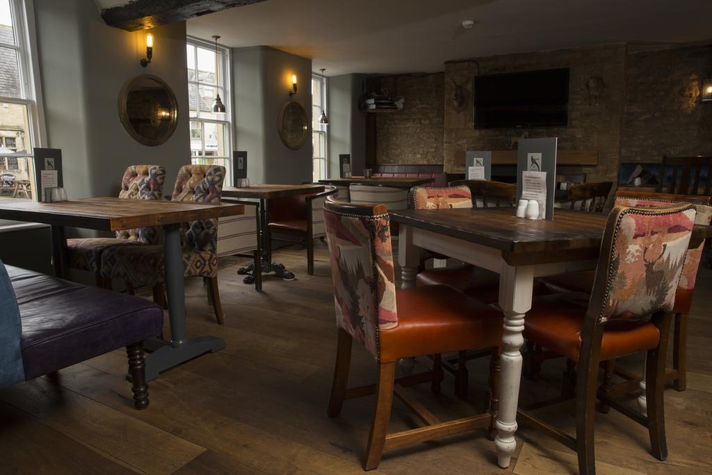 The Golden Pheasant Hotel Burford Luaran gambar