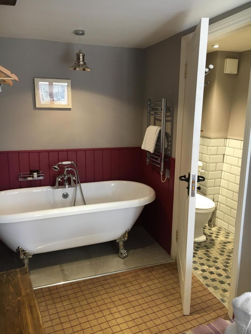 The Golden Pheasant Hotel Burford Luaran gambar